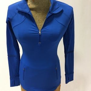 Lululemon 3/4 Zippered Long Sleeve size 4